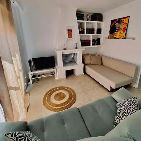 Encantadora Casa En El Corazon De 埃斯特波纳