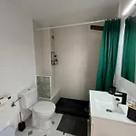 Encantadora Casa En El Corazon De Estepona