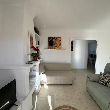 Encantadora Casa En El Corazon De Estepona