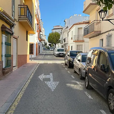 Encantadora Casa En El Corazon De Estepona
